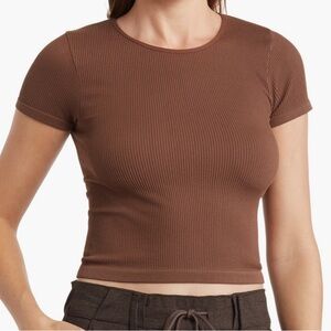 Elodie Short‎ Sleeve Seamless Tee